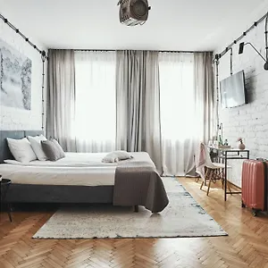 3* Hotel Arthotel Stalowa 52